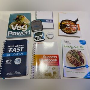 Weight Watchers PointsPlus Books & Weight Loss Tools Bundle – Like New